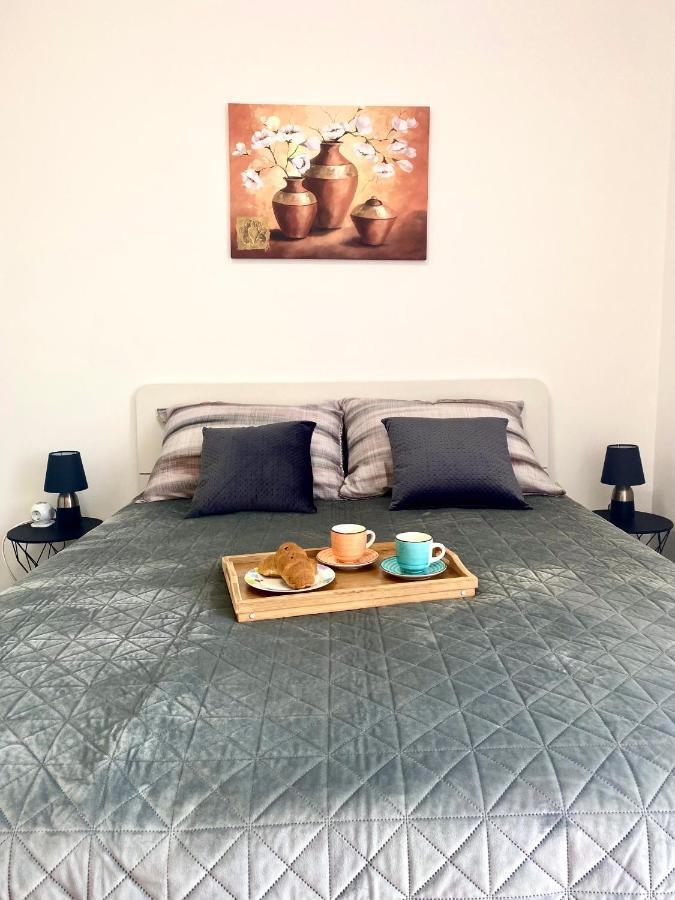 Ema Apartment Пула Екстериор снимка
